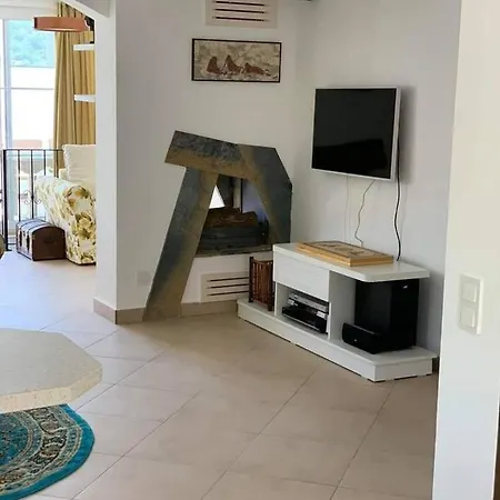House Near Marina, Yachts, Boats. 4,5 Br *